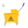 Slide4 Cubeta Exprimidor Centrífuga Komfort BOB 101 Amarillo 20L con Ruedas